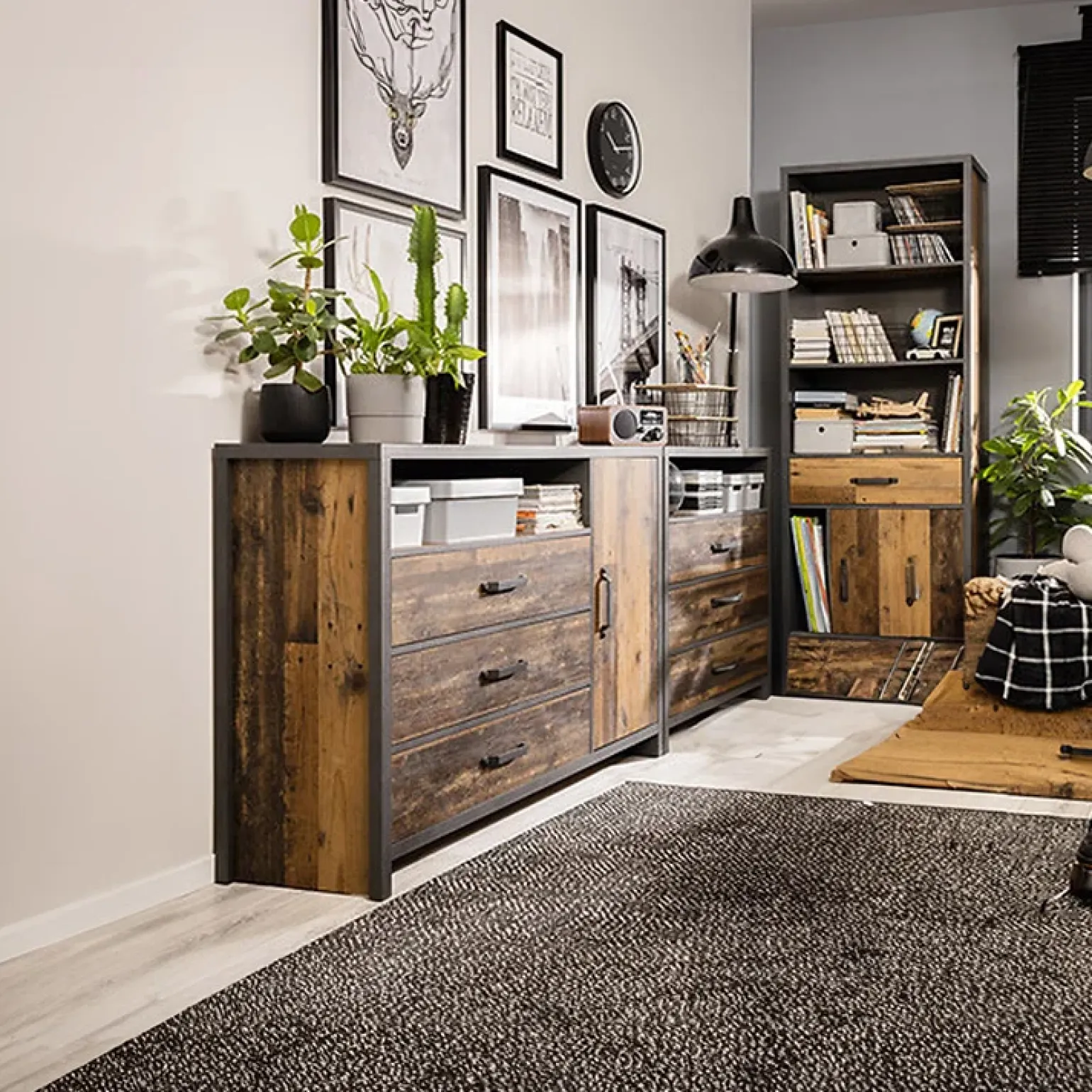 Cassettiera 131x91h cm 3 cassetti stile soft rovere scuro nero Urbania