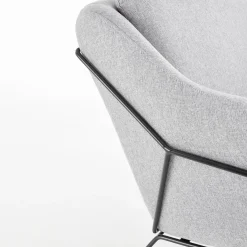 Divano imbottito moderno 125x83cm grigio nero Erminia 2
