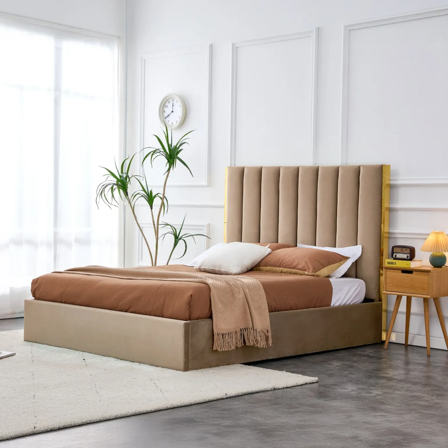 Letto matrimoniale 160x200cm con rete contenitore beige oro Esther