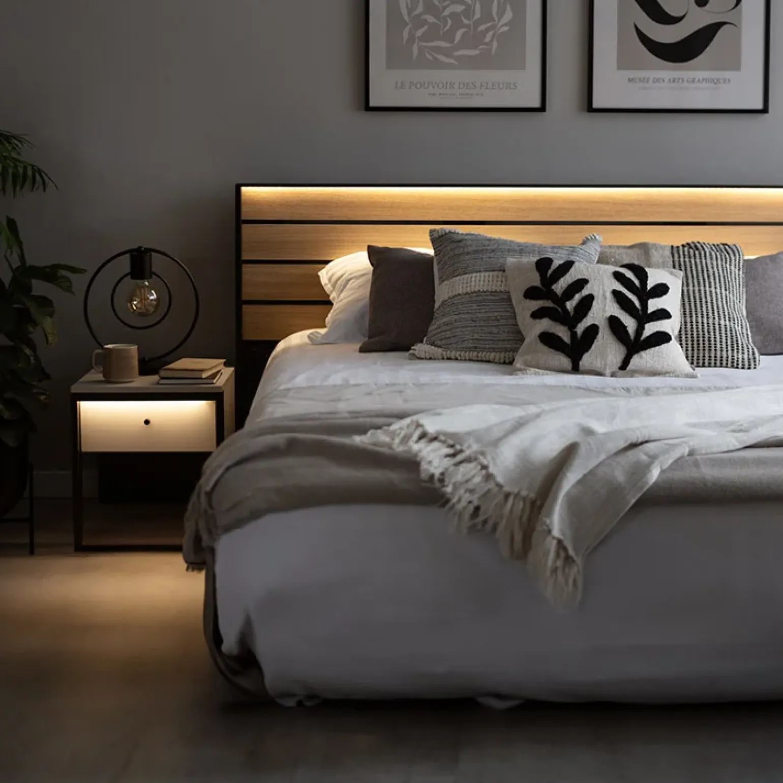 Letto oversize contenitore 180x200cm con LED e presa USB-C grigio nero rovere Luna