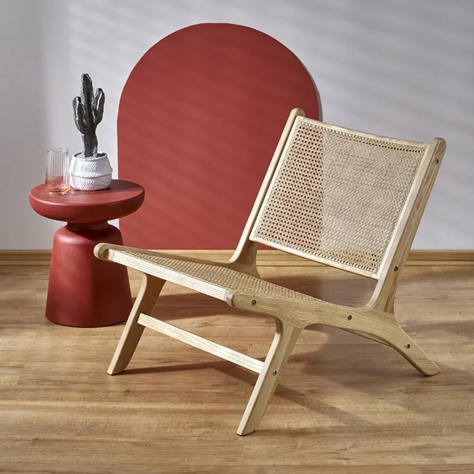 Panca relax moderna in rattan naturale Salvin
