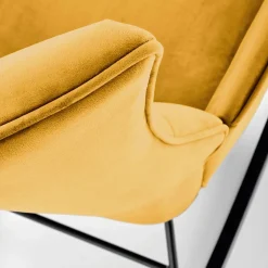 Poltrona a dondolo relax imbottita in velluto giallo senape Nanna