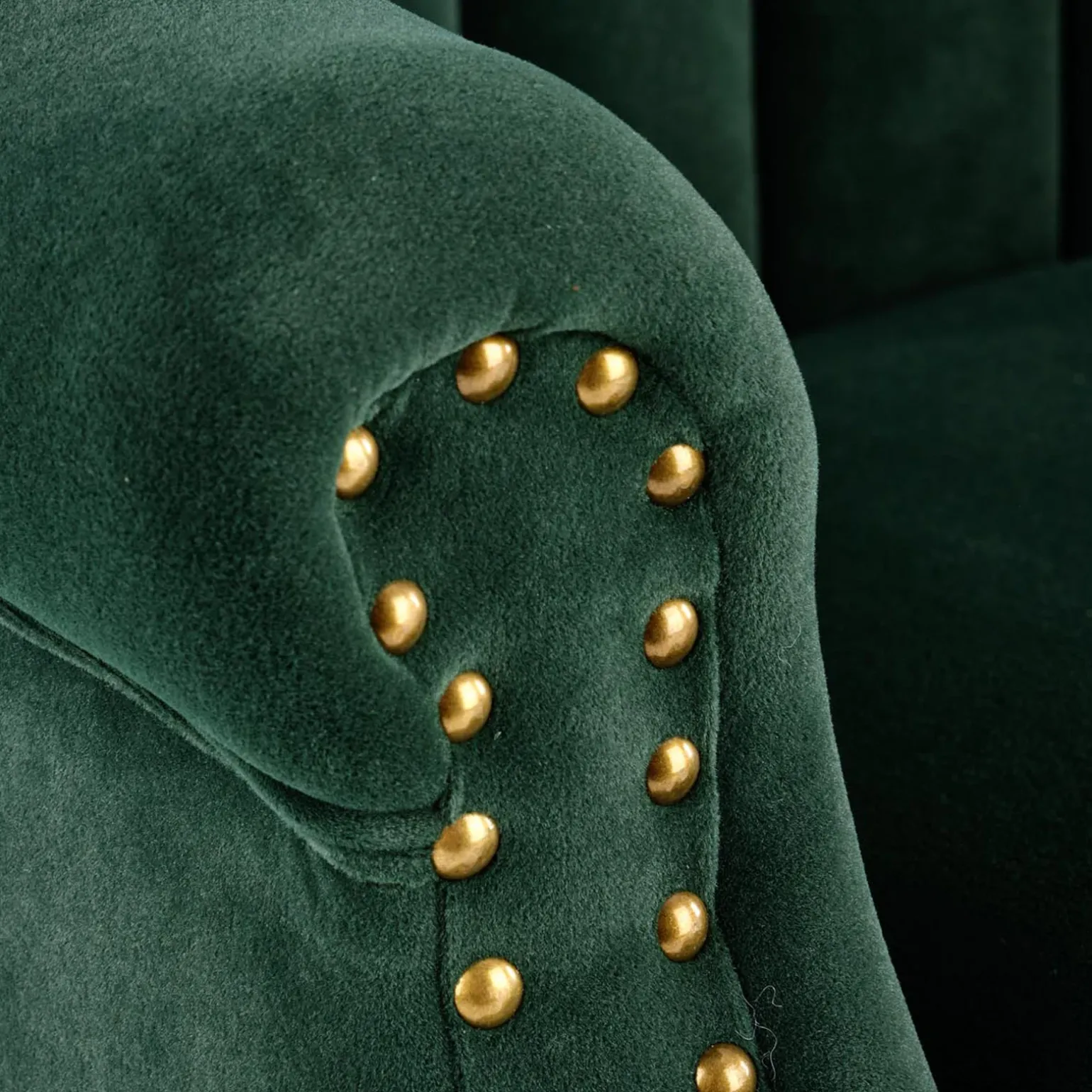 Poltrona classica relax imbottita in velluto verde scuro Mazia