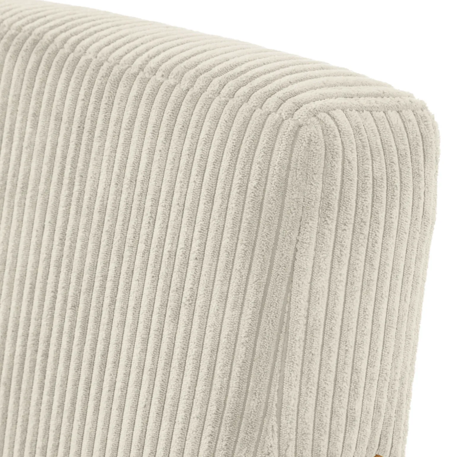 Poltrona imbottita design moderna beige Luana