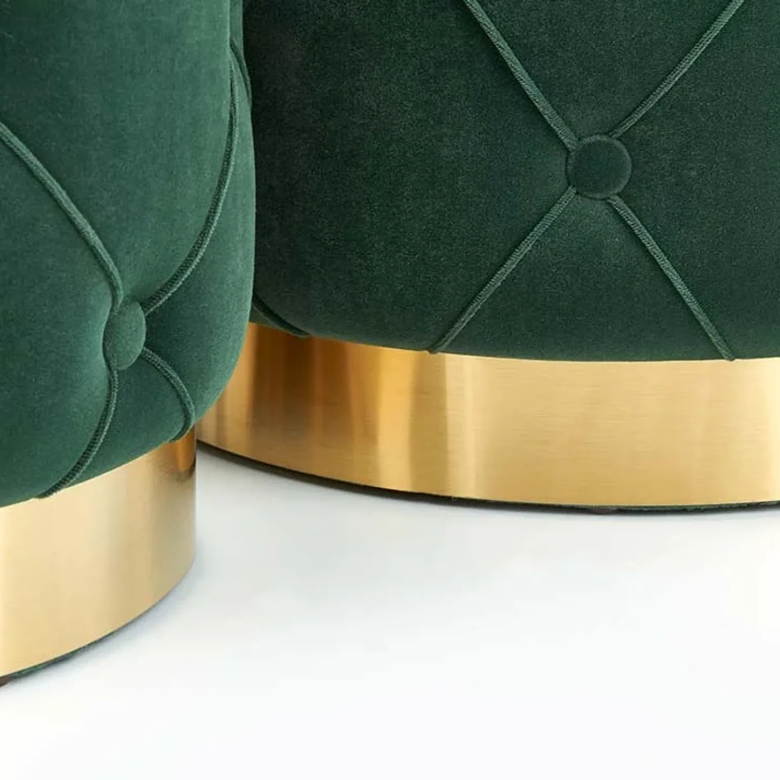 Set 2 pouf moderno contenitore in velluto verde Emil