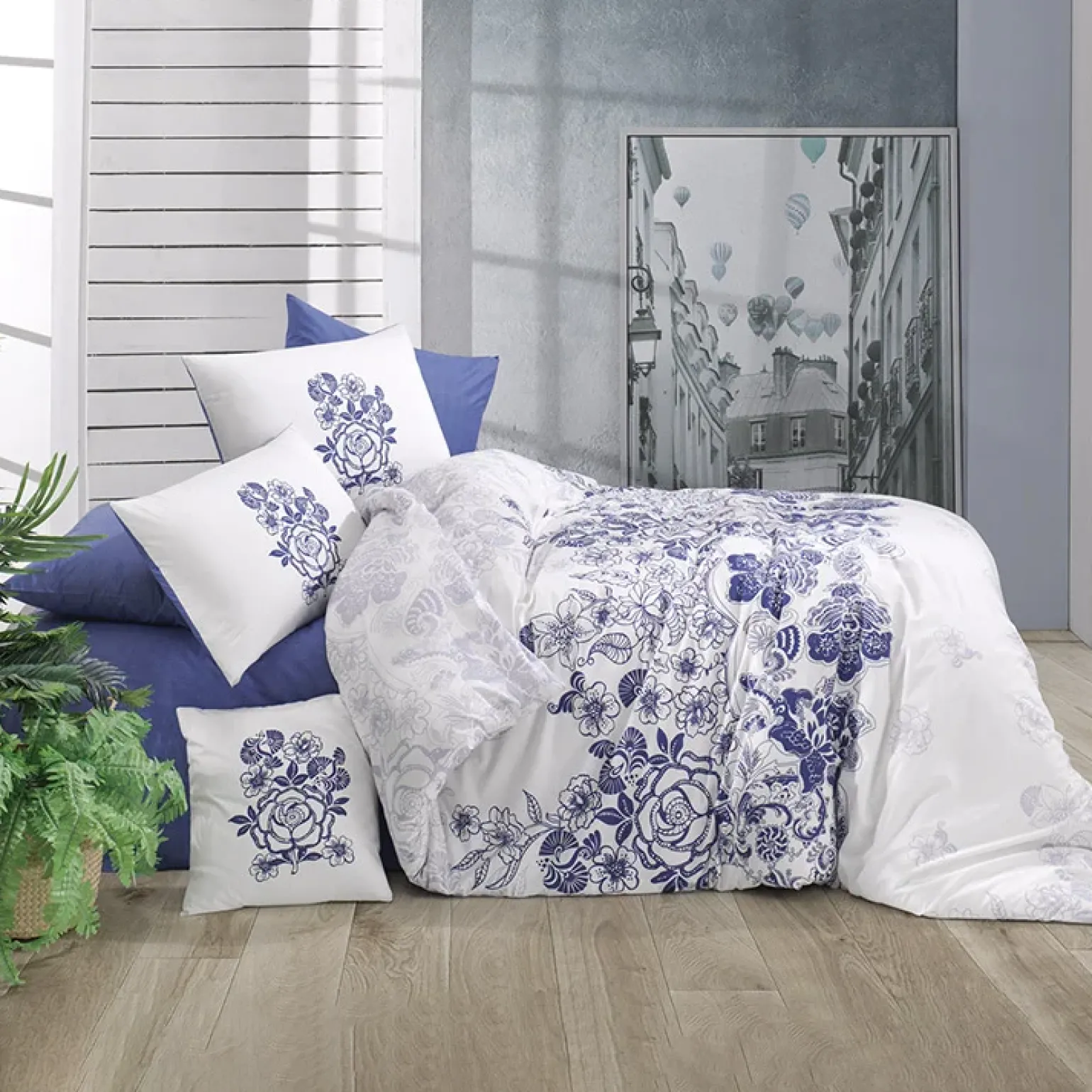 Set copripiumino matrimoniale oversize e federe 240x260cm floreale bianco blu Gordi