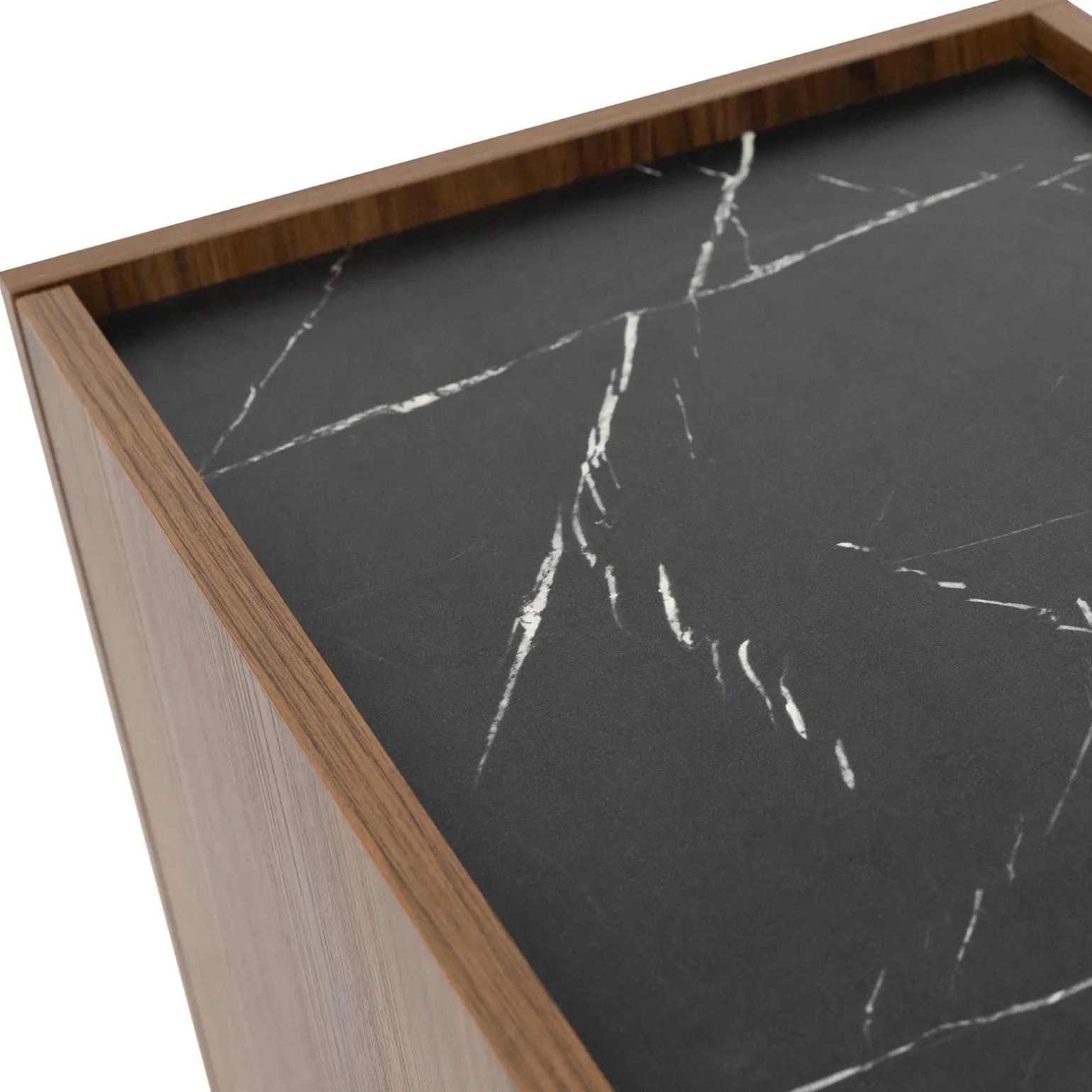 Tavolino da salotto 97x60 cm 2 vani a giorno piano effetto marmo nero noce Caliva
