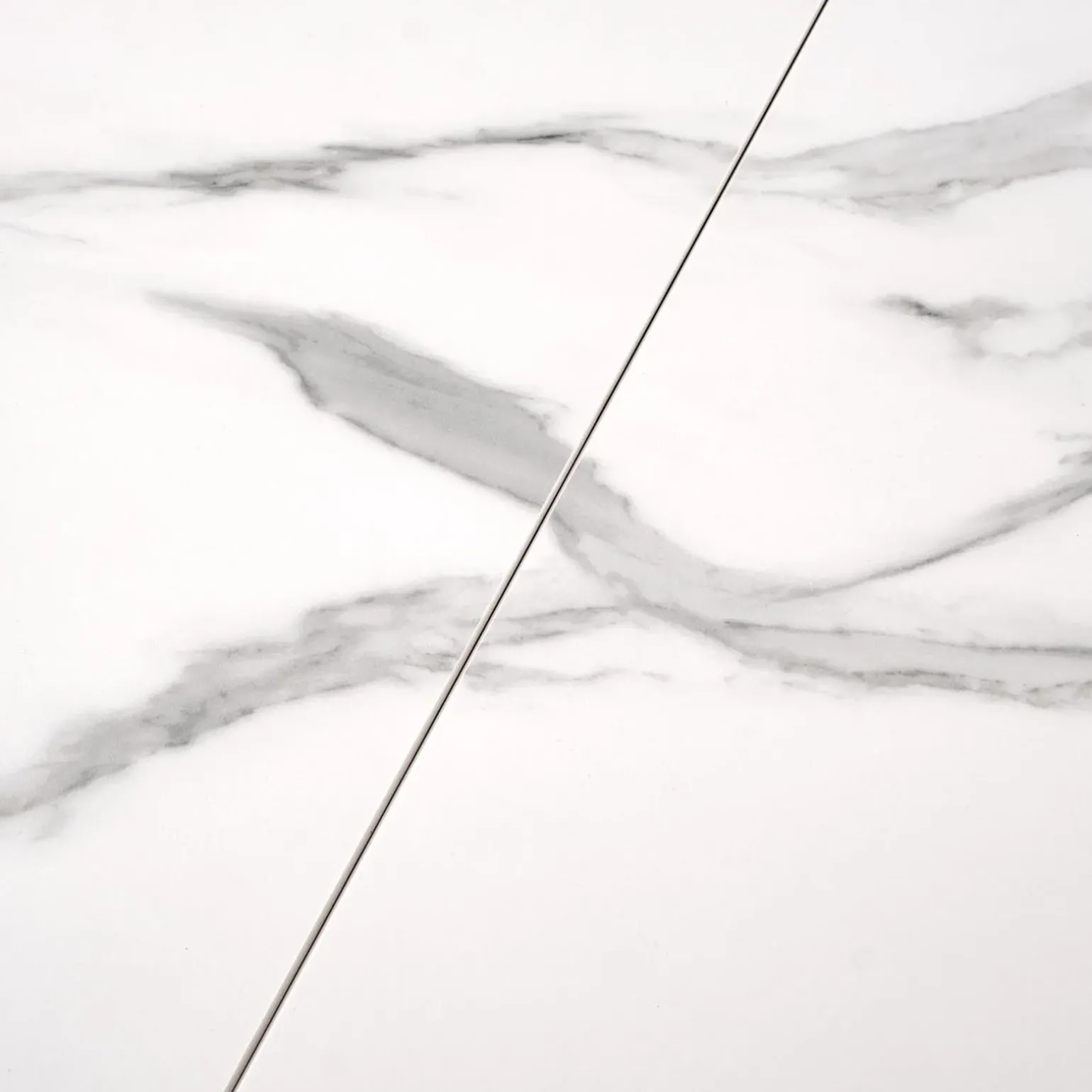 Tavolo allungabile 160/200cm moderno effetto marmo bianco Lucinda
