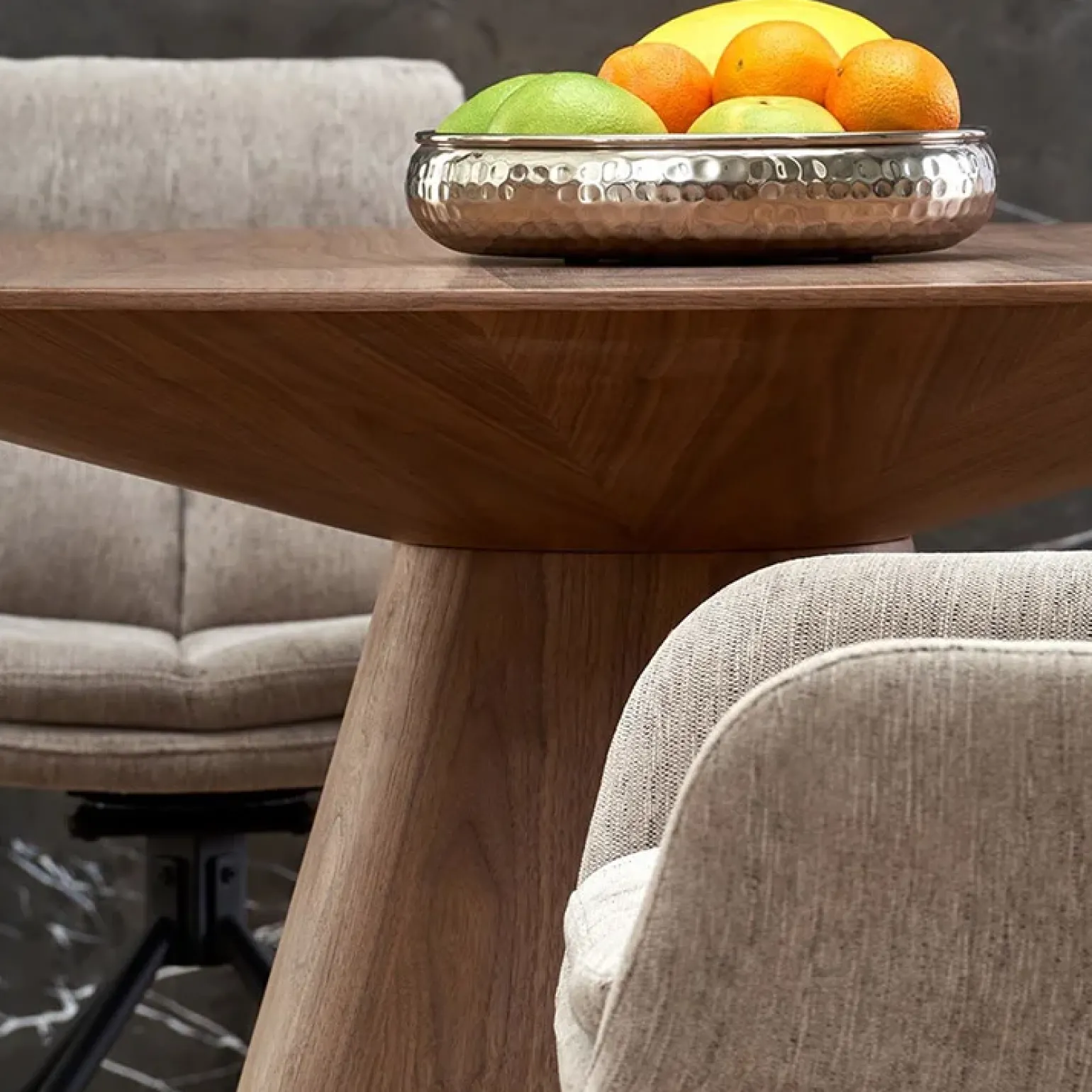 Tavolo da pranzo rotondo 136x78cm noce scuro Thor